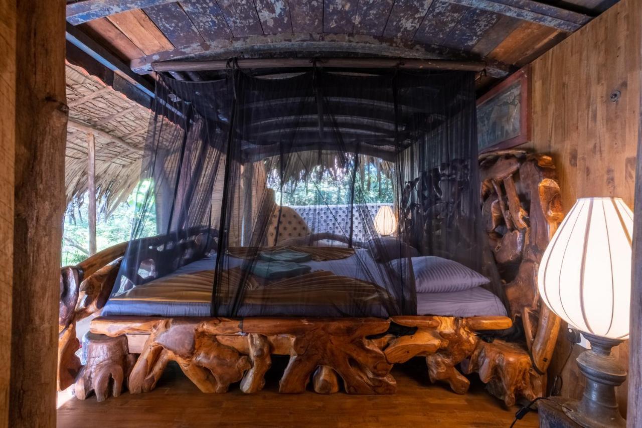 Banyan Camp Hambegamuwa Ngoại thất bức ảnh