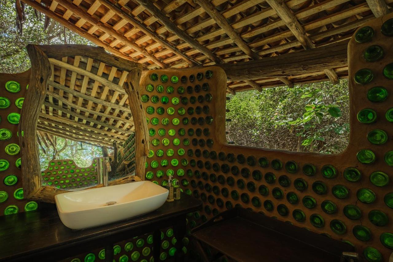 Banyan Camp Hambegamuwa Ngoại thất bức ảnh