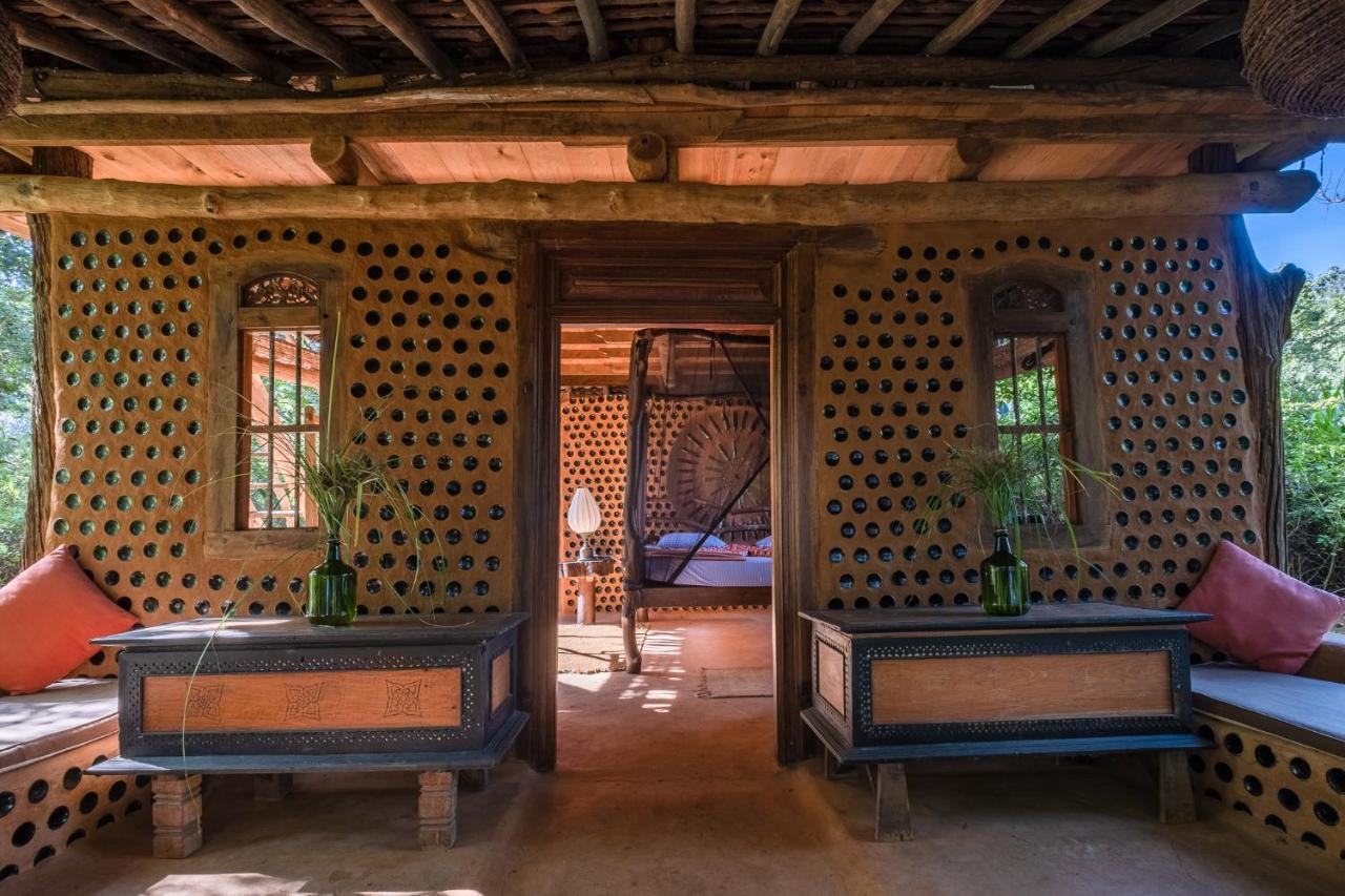 Banyan Camp Hambegamuwa Ngoại thất bức ảnh